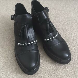 CULT-Black Leather Tassel Ankle Boots